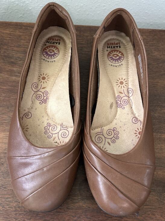 Earth Spirit Shoes - Earth Spirit Comfort Shoes 7.5 Brown Faux Leather Slip-On Ballet Flats Gelron